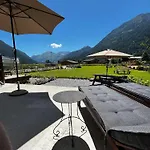 アパート Haus Tauern Am ハイターヴァング
